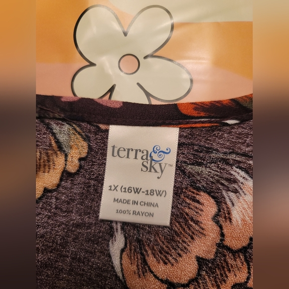 💥Terra and Sky 1X plum floral dress - Picture 3 of 3